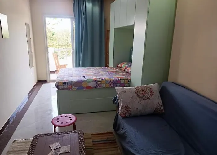 Furnished & Kitchen Seaview Beachfront Near Airport