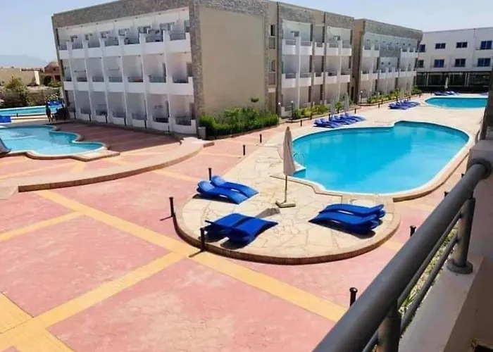 Furnished & Kitchen Seaview Beachfront Near Airport * Hurghada
